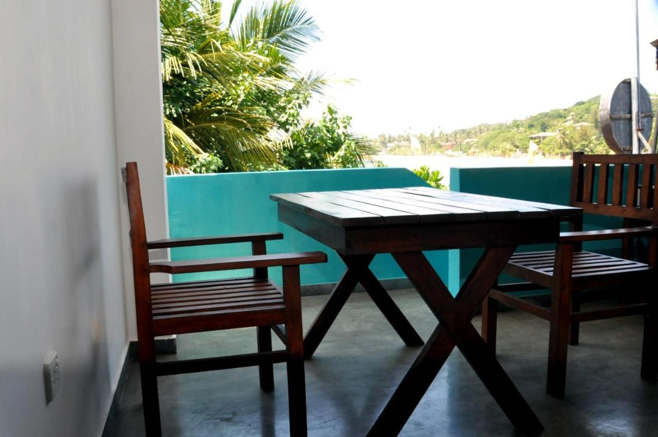The Ocean Bed & Breakfast Unawatuna Exterior foto