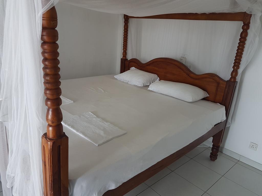 The Ocean Bed & Breakfast Unawatuna Exterior foto
