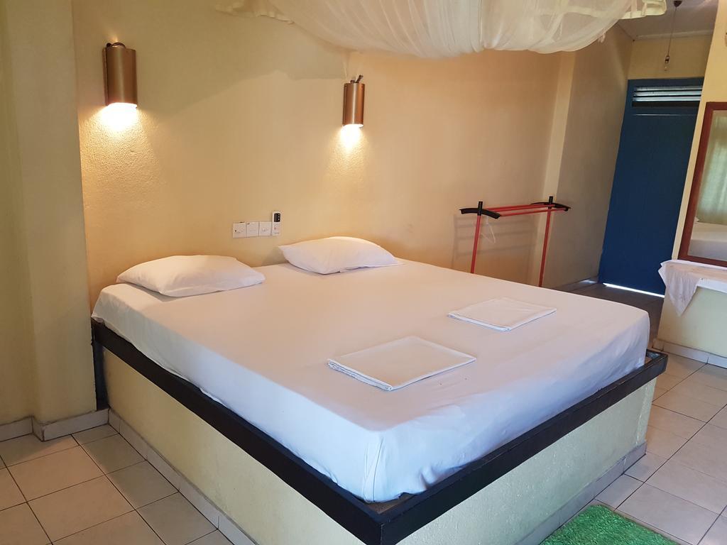 The Ocean Bed & Breakfast Unawatuna Exterior foto
